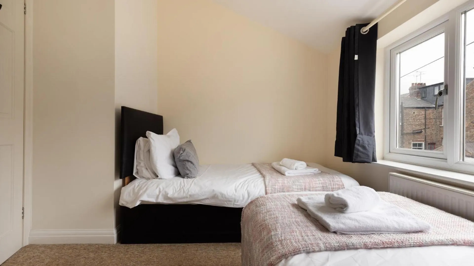 Ebor Place - Stunning Period Home With Free Parking York United Kingdom
