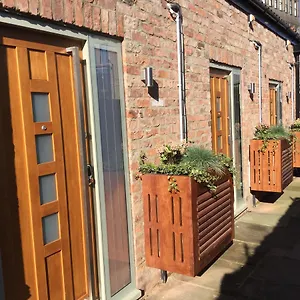 York Aparthotel Апарт-отель