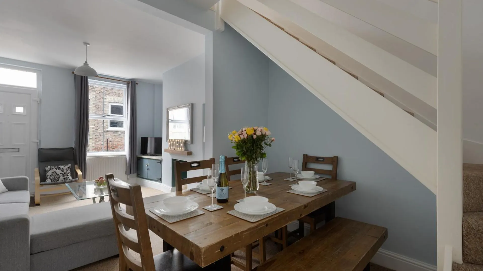 Сasa de vacaciones Ebor Place - Stunning Period Home With Free Parking York